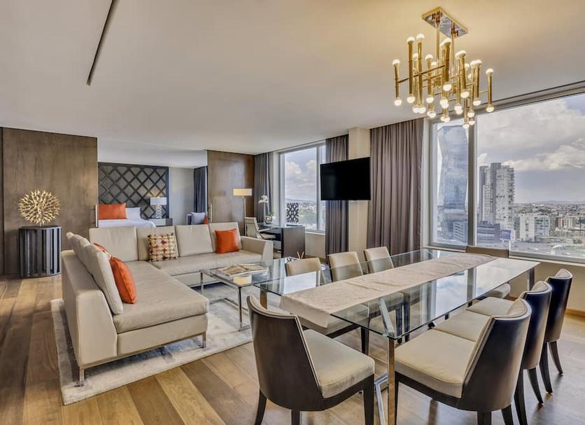 Dining room Photo