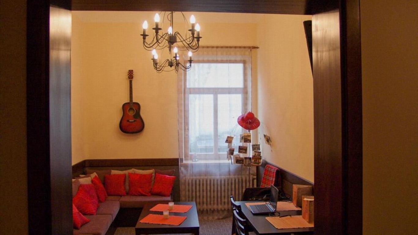 Hostel Lux